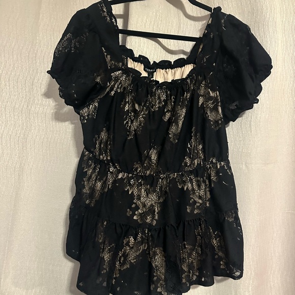 torrid Tops - Torrid Black bohemian Lace Top size 1 14 16